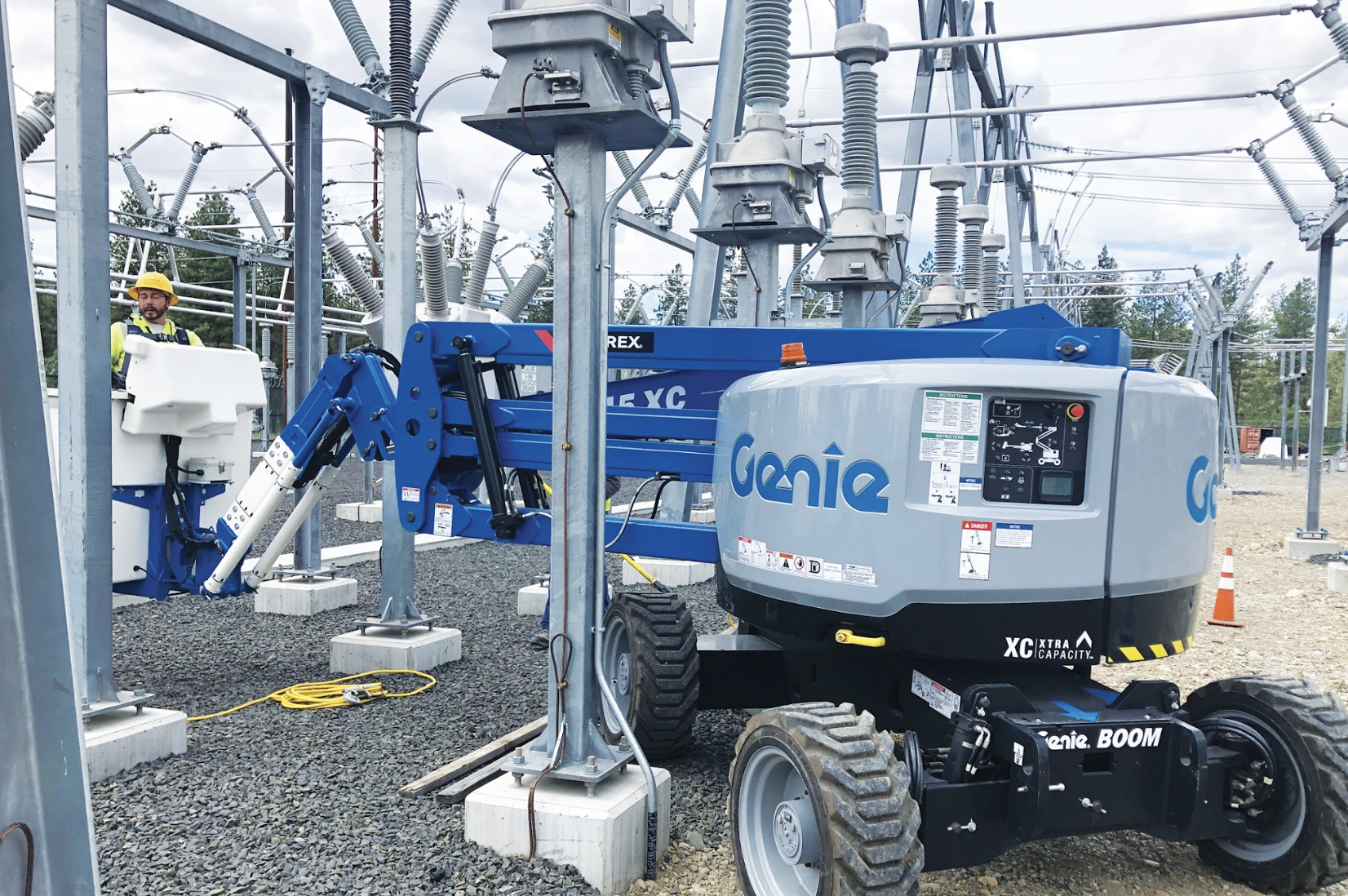 Terex Utilities & Genie Introduce Insulated Boom Lift Solution for Safe Substation Work