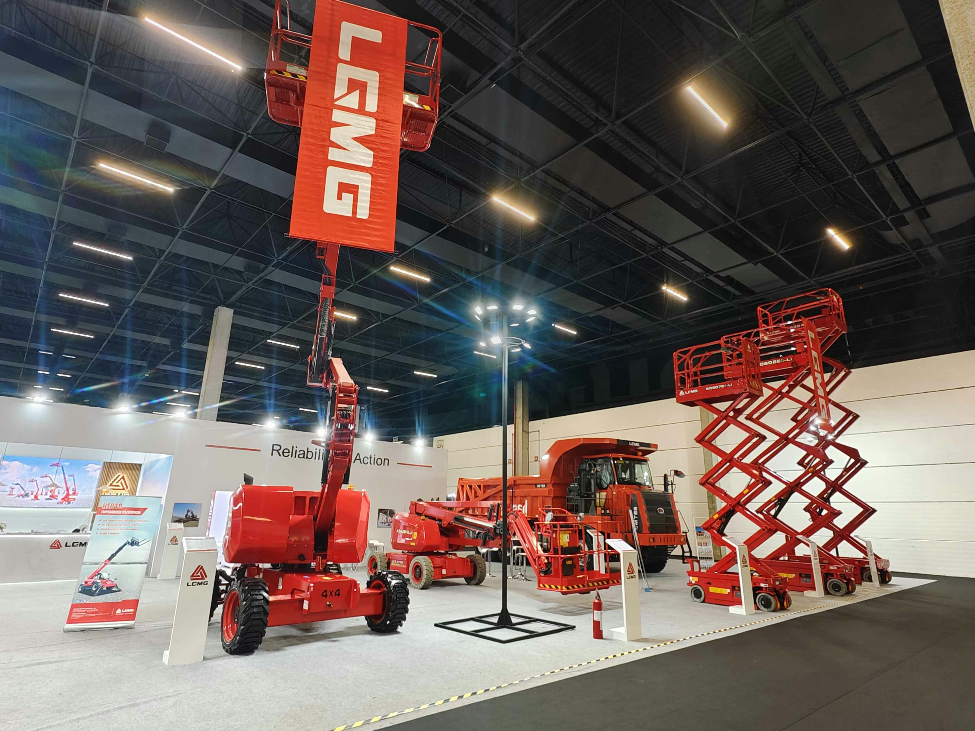 LGMG Unveils Hybrid Boom Lift at M&T Brazil Expo