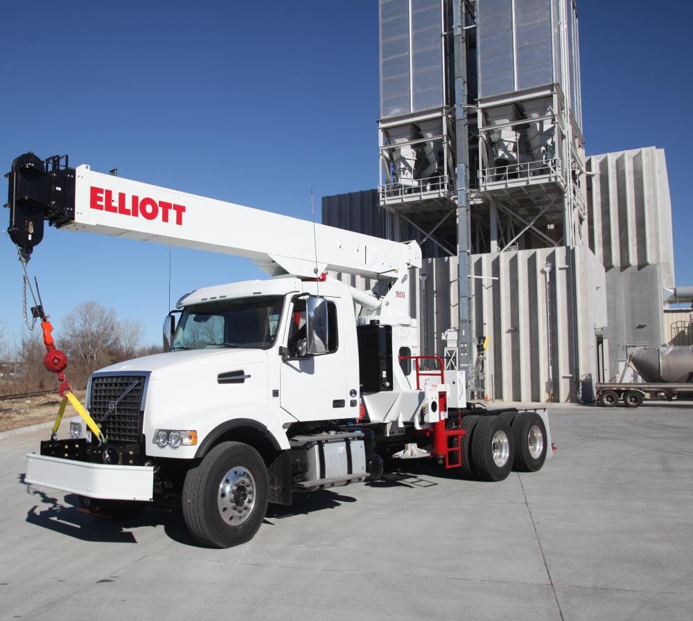 Elliott will Unveil Redesigned 1881TM Boom Truck at ConExpo