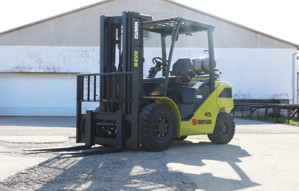 CLARK Material Handling Company Launches the New S40 IC Pneumatic Forklift