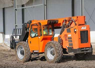 JLG Offers Cold-Weather Package For SkyTrak Telehandlers