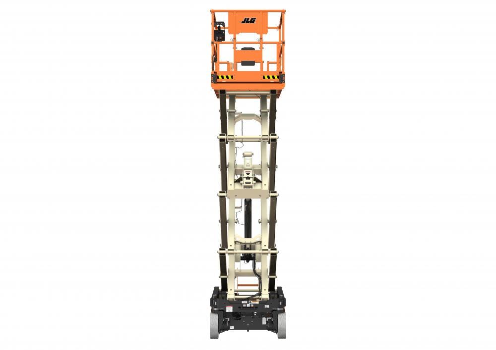 New JLG ES2646 and R2646 Scissor Lifts Offer 1,200-lb. Capacity, Work Indoors and Out
