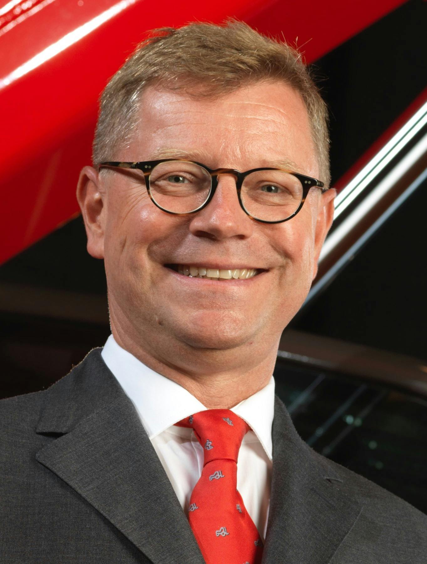 Manitou Names New Executive VP of Global Sales and Marketing | Construction News
