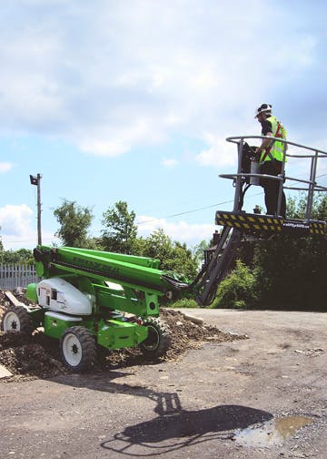 Niftylift Goes Green with the SP64 Hybrid AWD Boom Lift