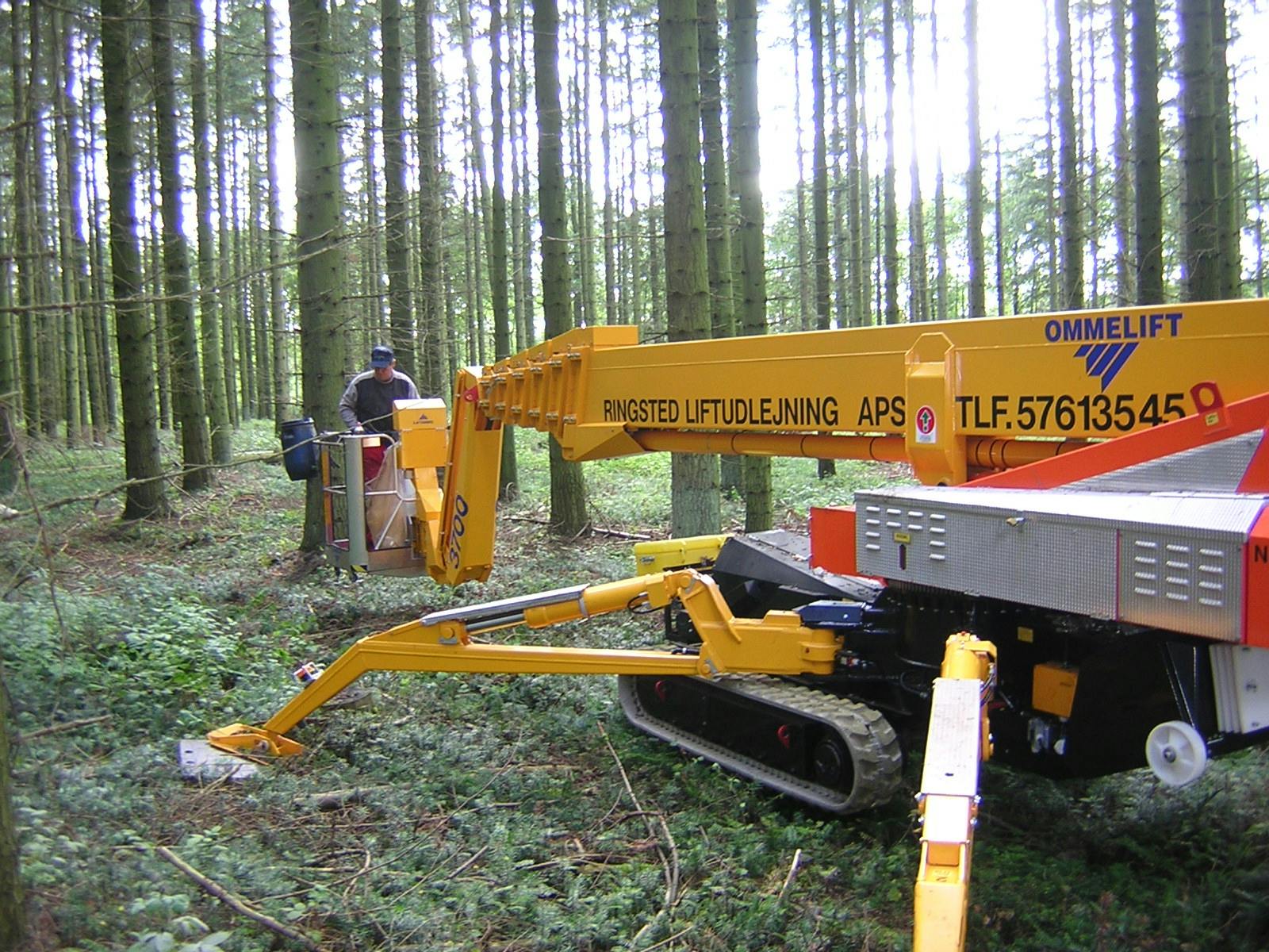 Ommelift Helps Forestry Workers Tackle Unique Access Challenge | Equipment Application
