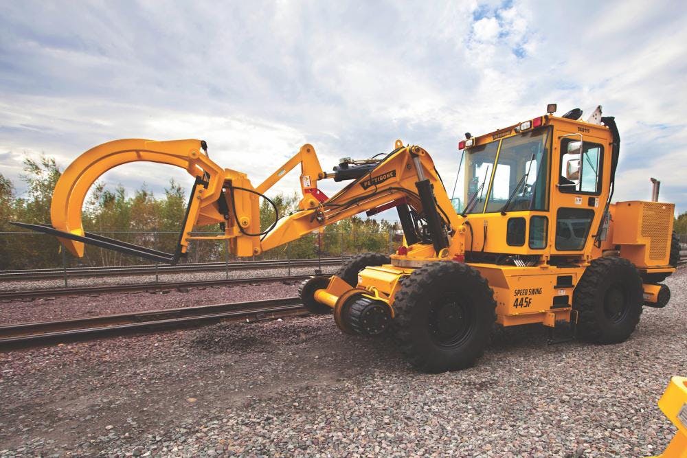 Pettibone's versatile New Railway Crane Handles Multiple Tasks