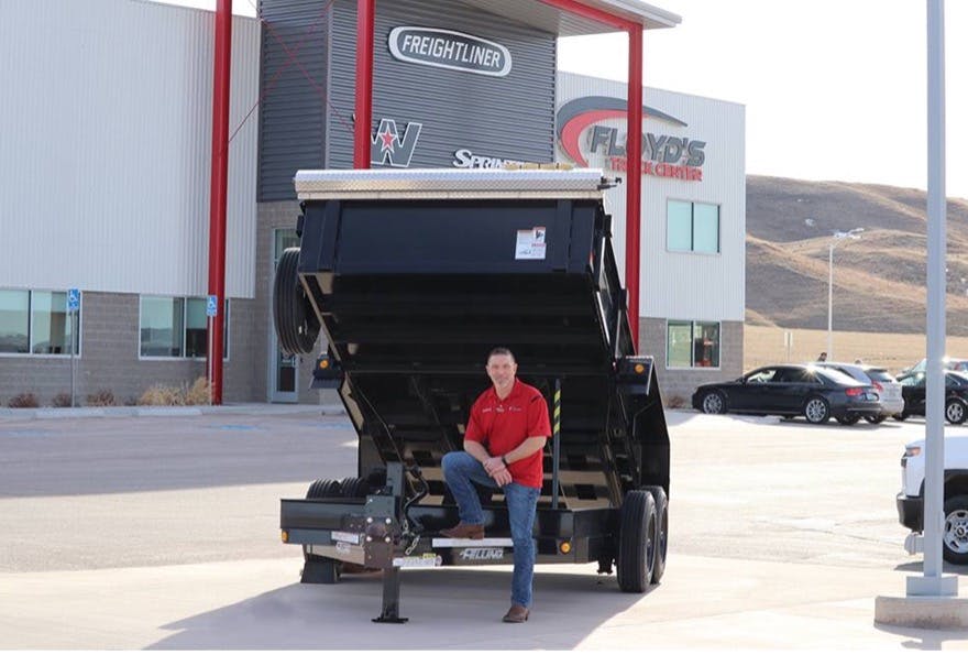 Felling Trailers Signs Floyd's Truck Center as an Authorized Dealer