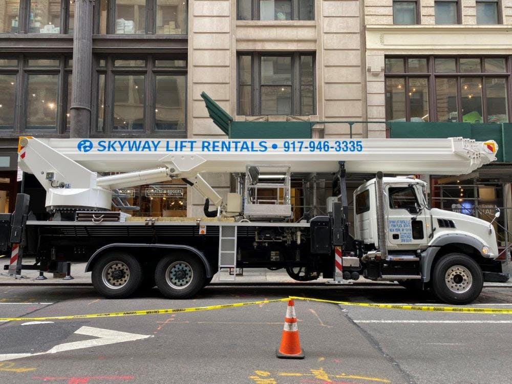 New York’s Skyway Lift Rentals Adds 183’ Bronto