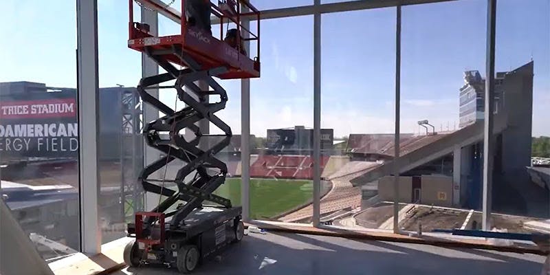 Skyjack Scissor Lifts Assist in Construction of Iowa State University Athletic Facility 