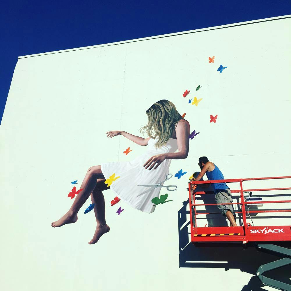 Skyjack Lifts Help Mural Artists Transform Sacramento 