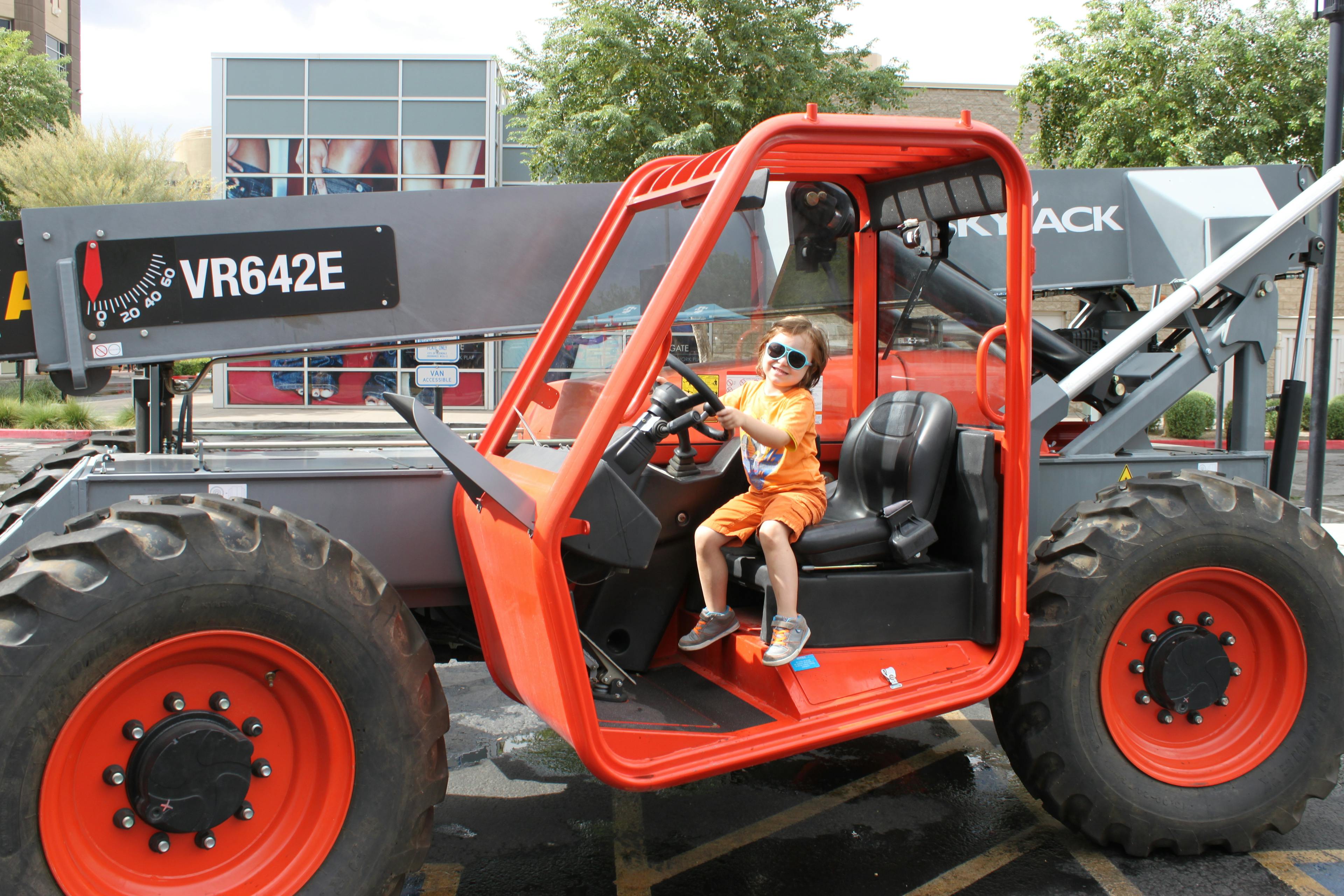 Skyjack Brings the Fun to Touch a Truck Event in Arizona | Industry News