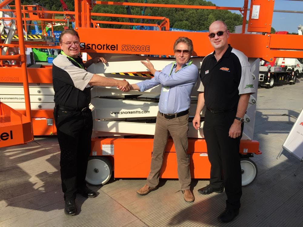 Snorkel Unveils Two Higher-Capacity  Electric Slab Scissor Lifts